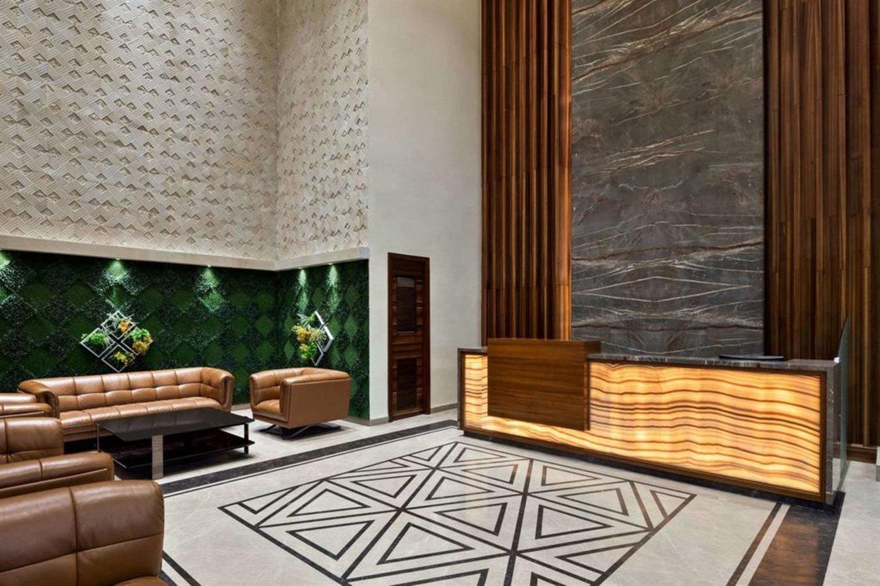 Отель Ramada By Wyndham Kapurthala Экстерьер фото